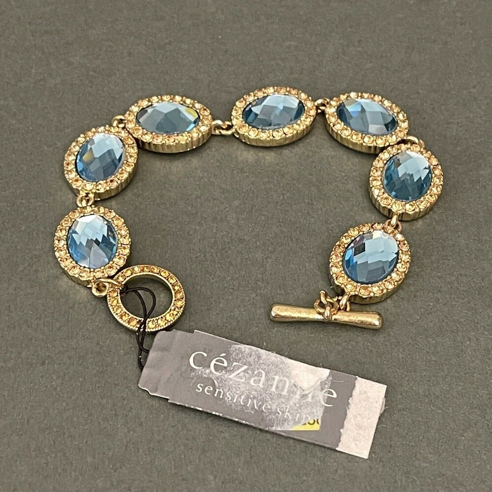 Cezanne Gold-tone Rhinestones Women's Fashion‎ Bracelet NWT